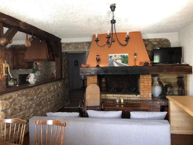 Villa Domaine Du Bas De Chene à Saint-Sernin-du-Bois Extérieur photo
